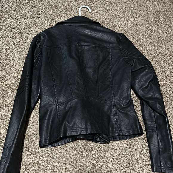 Women’s faux leather jacket - Picture 4 of 9